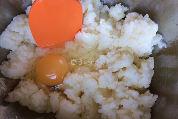 经典卡达士酱泡芙的做法图解4