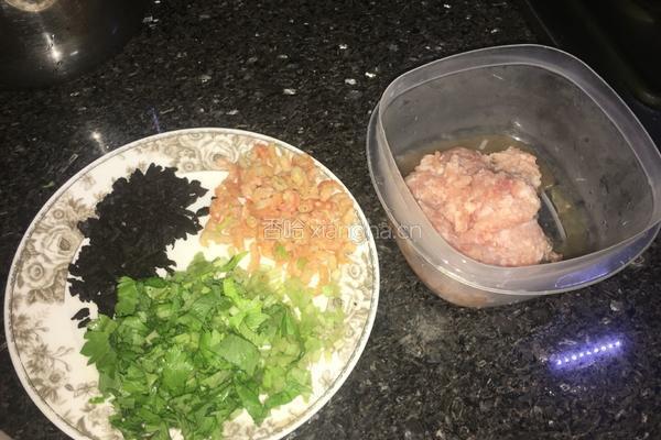 潮汕老菜补（陈年萝卜干）砂锅粥的做法图解3