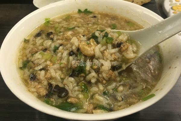 潮汕老菜补（陈年萝卜干）砂锅粥的做法图解8