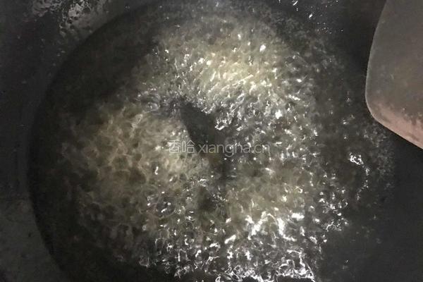 琥珀核桃仁的做法图解5