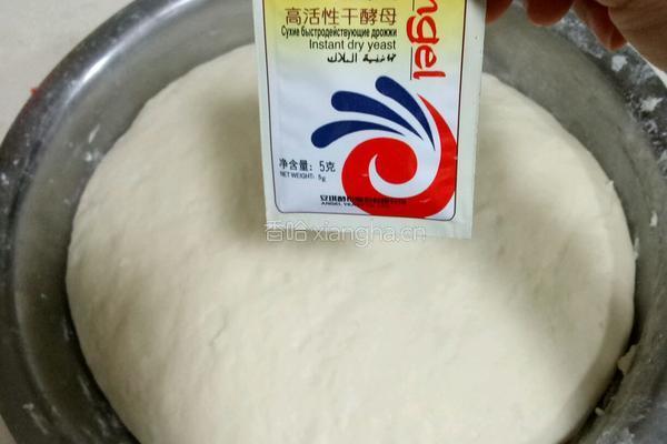 芝麻叶肉包的做法图解1