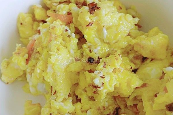 胡萝卜豆芽炒面的做法图解2