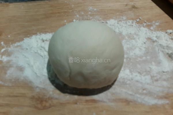 一品手擀鸡蛋炸酱面的做法图解5