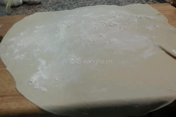 一品手擀鸡蛋炸酱面的做法图解6