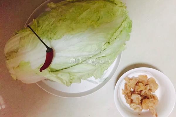 油渣炒大白菜的做法图解2