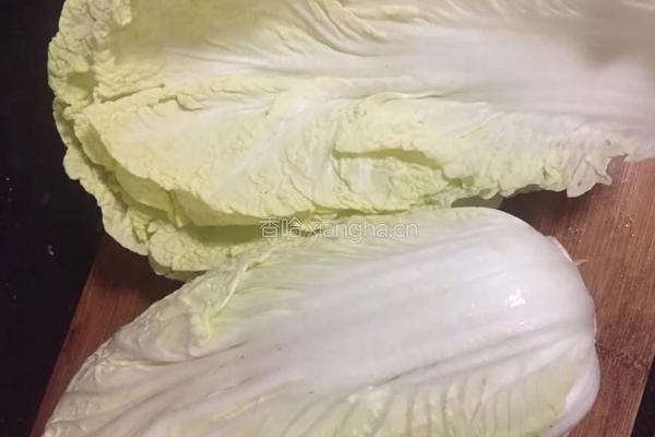 油渣炒大白菜的做法图解3