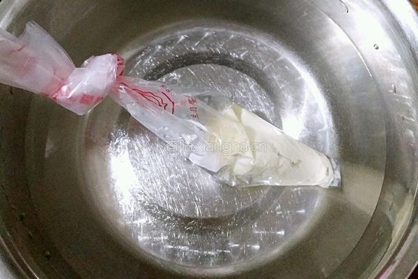 卡通巧克力的做法图解2