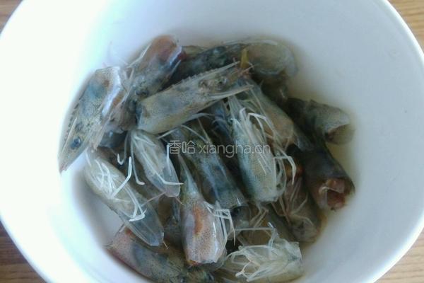 虾头豆腐的做法图解1