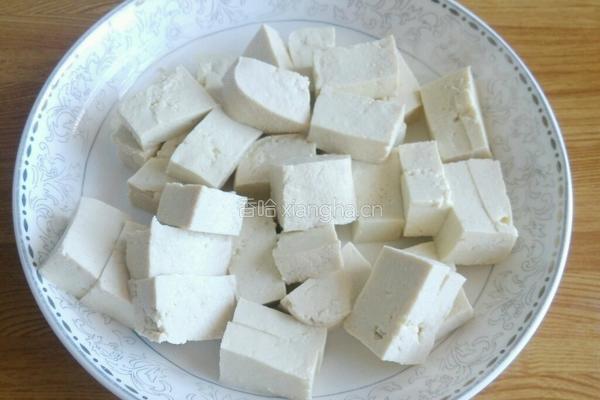 虾头豆腐的做法图解2
