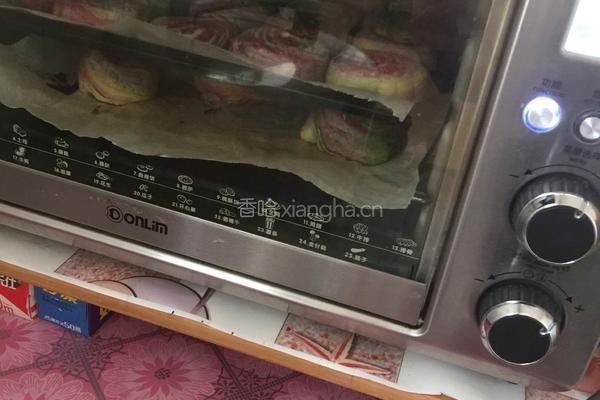 彩虹蛋黄酥的做法图解18