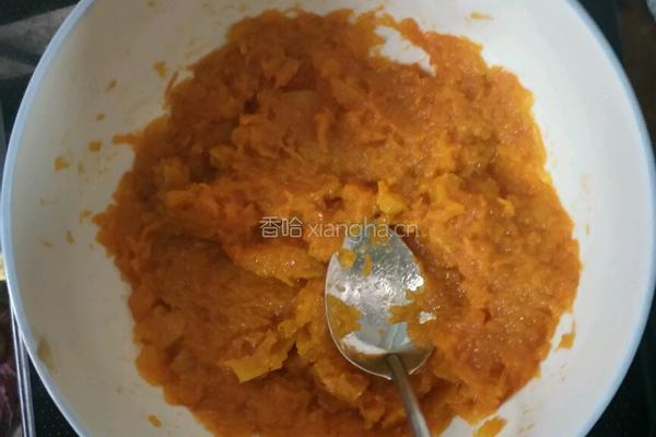 蒸南瓜饼的做法图解2