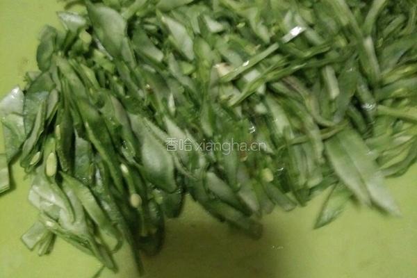 肉丝梅豆的做法图解1