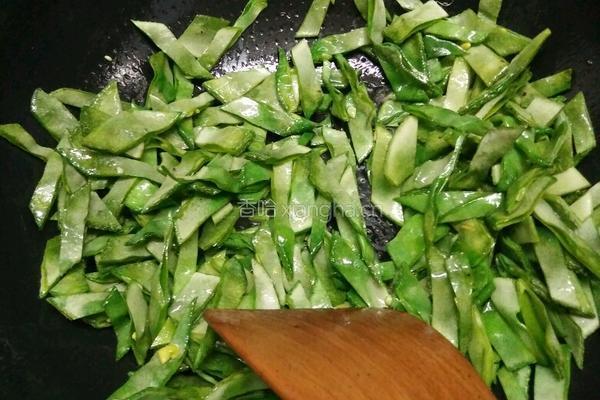 肉丝梅豆的做法图解5