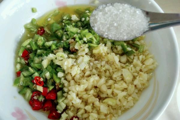 蒜茸开边虾的做法图解9