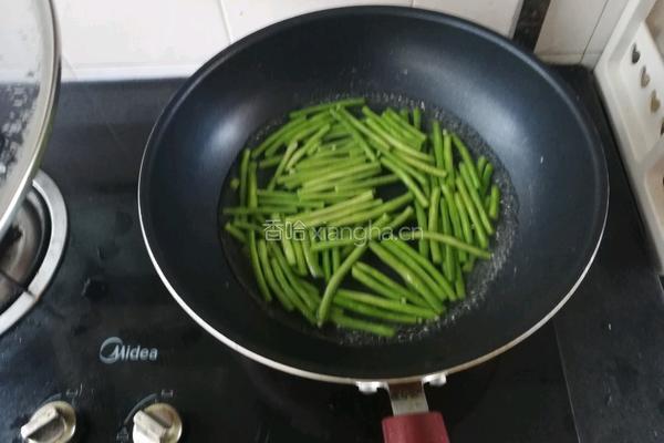 不一样的茄子豆角的做法图解3