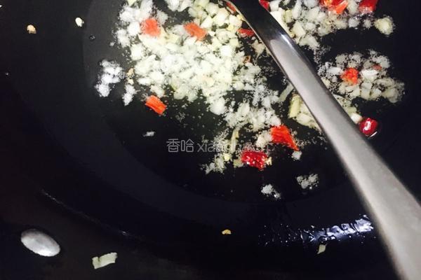 娃娃菜炒粉丝的做法图解6