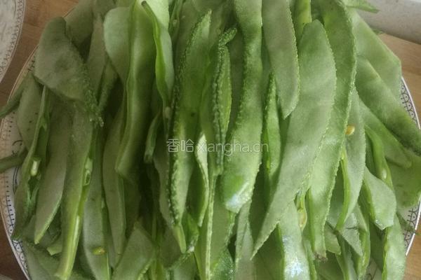 辣炒柴扁豆的做法图解1