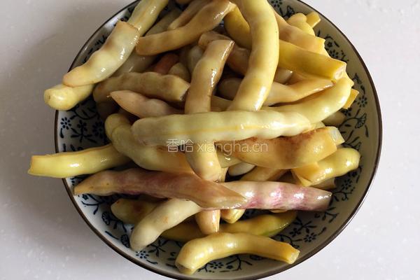 排骨炖豆角的做法图解3