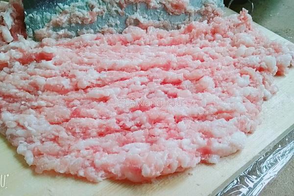 猪肉香菇抄手的做法图解1