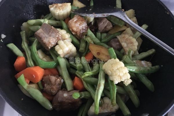 排骨炖豆角的做法图解6