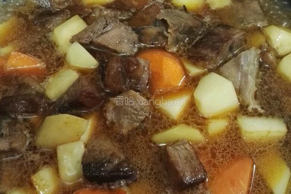土豆茄汁烩牛肉的做法图解11