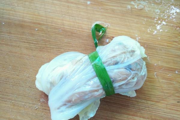 白菜肉卷的做法图解6