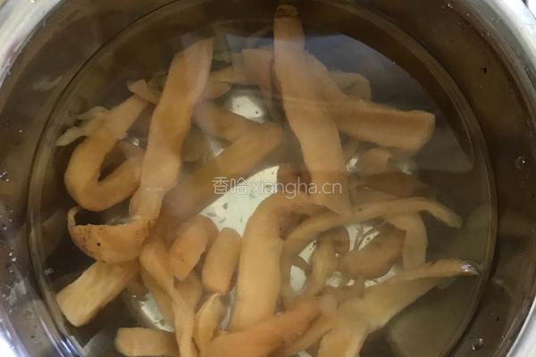 炒咸萝卜的做法图解1