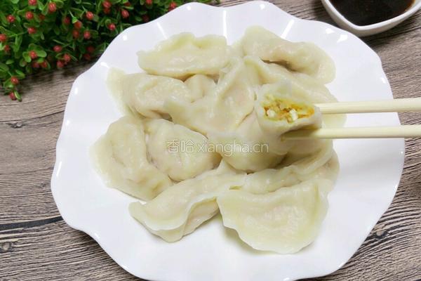 莲藕鸡蛋素饺子的做法图解1
