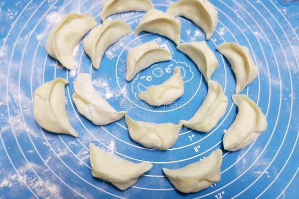 莲藕鸡蛋素饺子的做法图解28