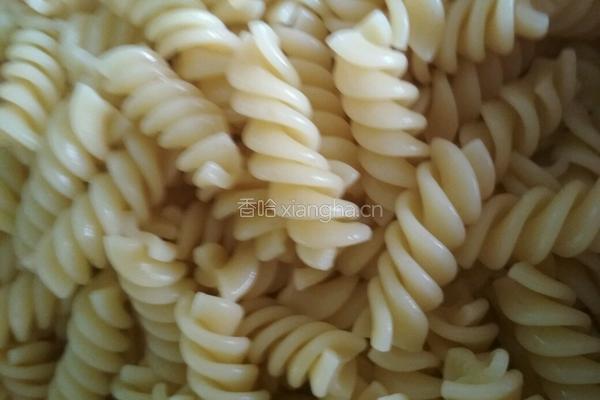 意面的做法图解1
