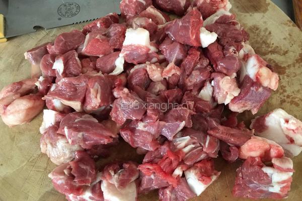红焖羊肉的做法图解2