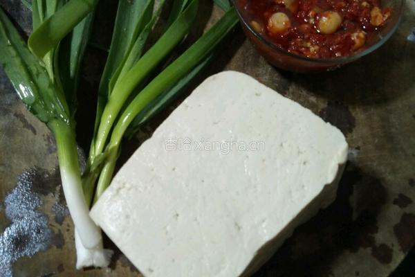 香煎豆腐的做法图解1