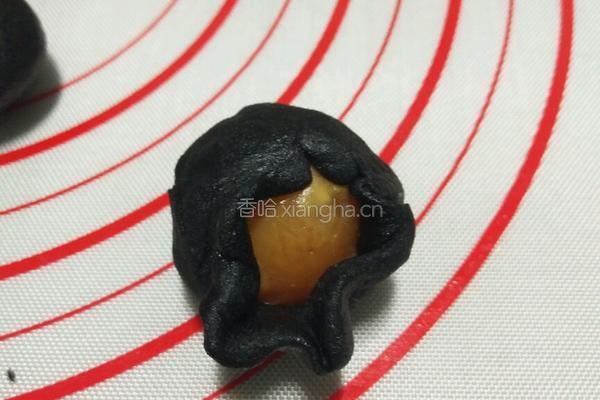 广式蛋黄月饼的做法图解9