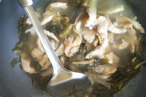 泡椒酸菜鱼的做法图解9