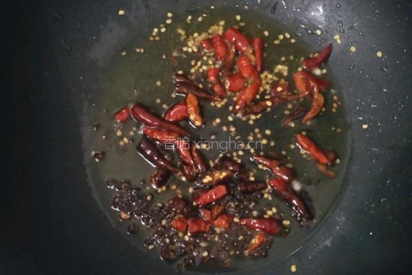 水煮海鲜的做法图解14