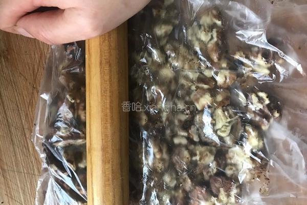 小刺猬、小兔子南瓜核桃芝麻馒头的做法图解6