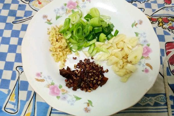 土豆豆角焖面的做法图解1