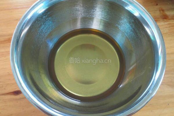 广式伍仁月饼的做法图解1