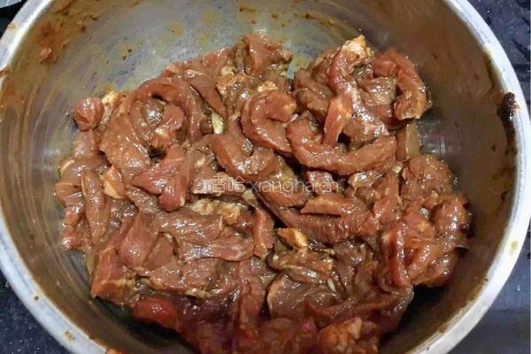 京酱肉丝卷饼的做法图解10