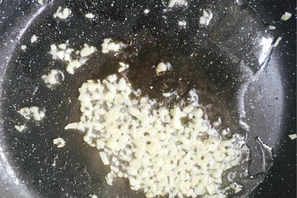 肉沫茄子的做法图解4
