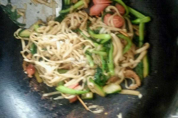 青菜肉丝炒面的做法图解10