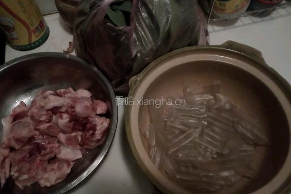 粉皮鸡的做法图解1