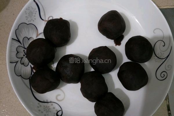 豆沙月饼的做法图解2