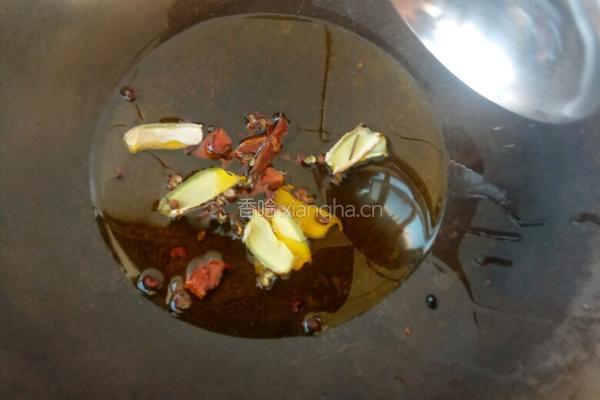 土豆烧牛肉的做法图解5