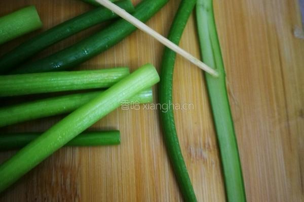 凉拌蒜苔的做法图解3