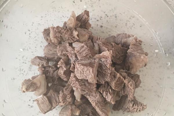 西红柿炖牛腩的做法图解6