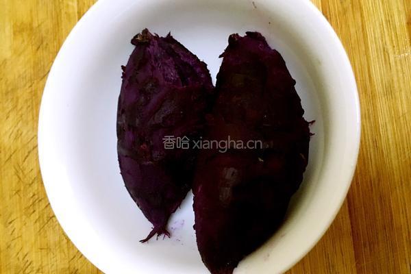 紫薯红豆馅月饼的做法图解1