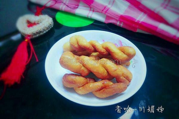 麻花炒鸡腿肉的做法图解1