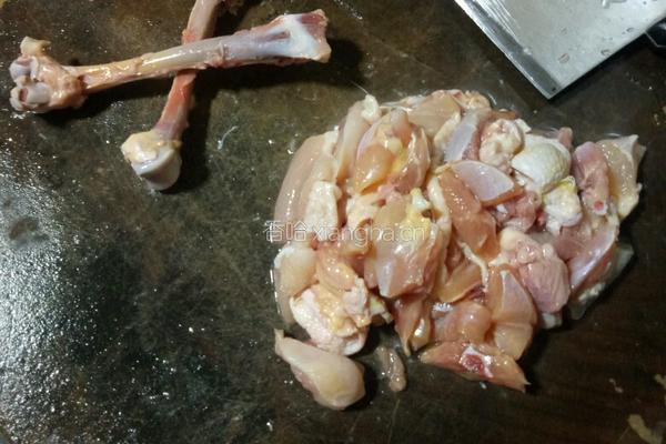 麻花炒鸡腿肉的做法图解3