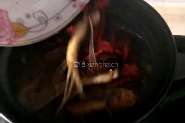 人参大补骨头汤(偏油腻点)的做法图解3